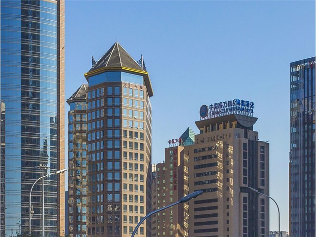 嘉兴自动卷边机图片